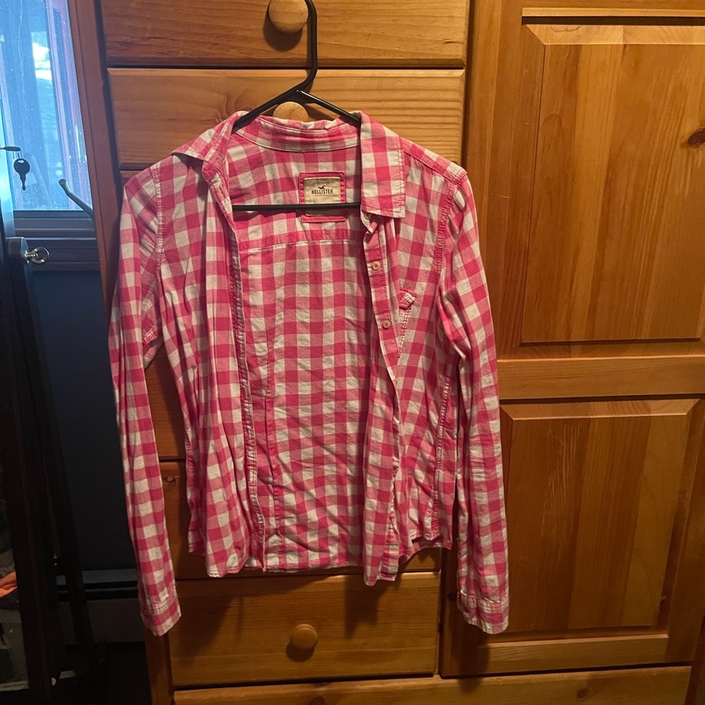 Pink plaid hollister button up